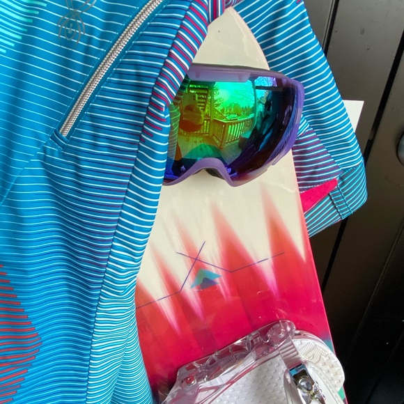 Womens Snowboard Bundle - Picture 10 of 16
